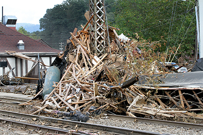 Hurricane Helene Aftermath : North Carolina : Personal Photo Projects : Photos : Richard Moore : Photographer